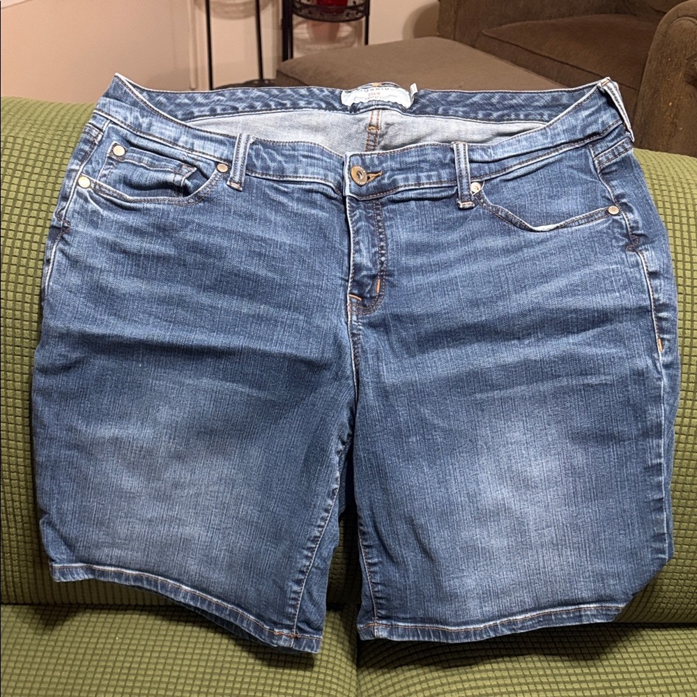 torrid Medium Blue Denim Jean Shorts